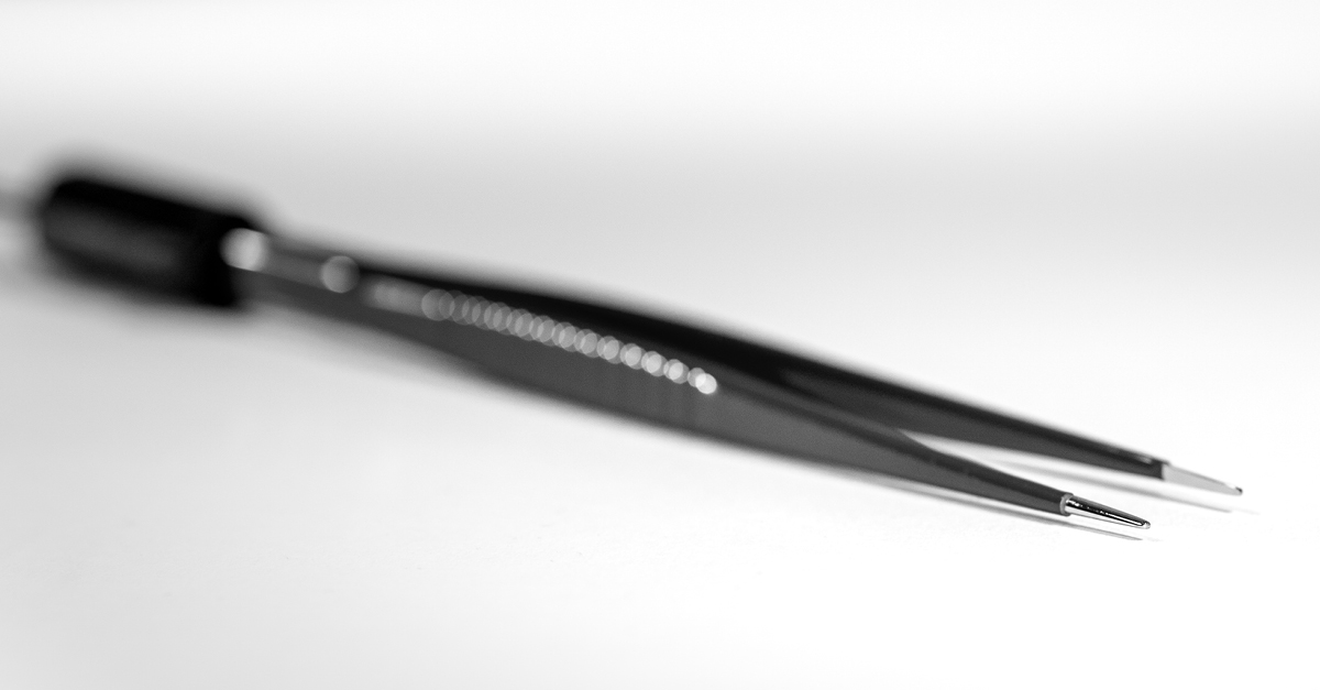 single use bipolar forceps